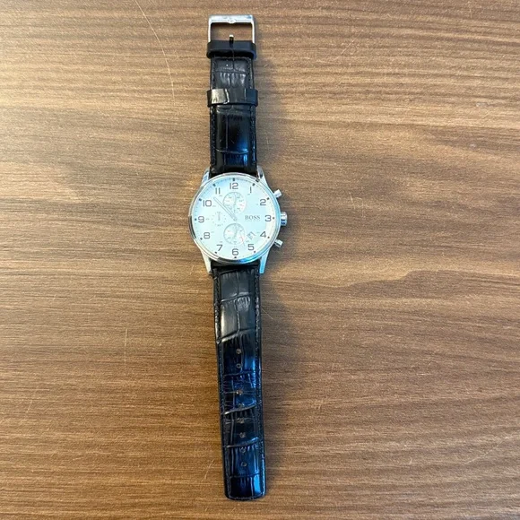 Hugo Boss Mens Watch - Picture 3 of 6